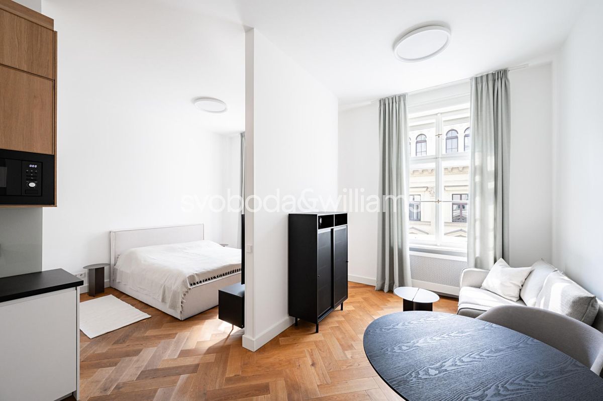Pronájem bytu 1+kk 37 m²