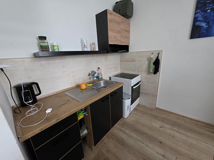 Prodej bytu 1+kk, 32 m² (3 z 10)