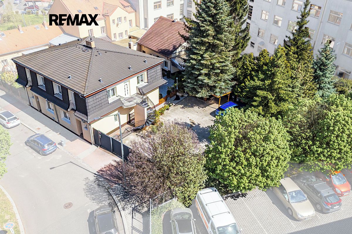 Pronájem bytu 1+kk 38 m²