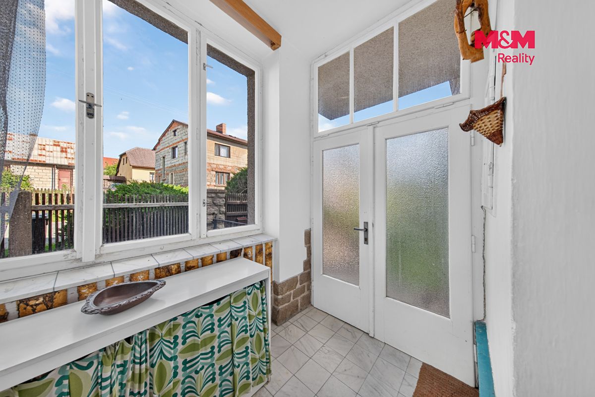 Prodej rodinného domu 184 m², pozemek 963 m² – fotografie 5