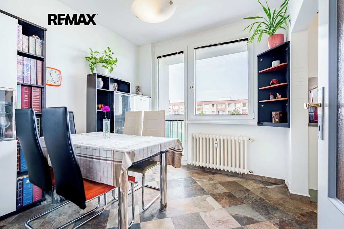 Prodej bytu 4+1 90 m²
