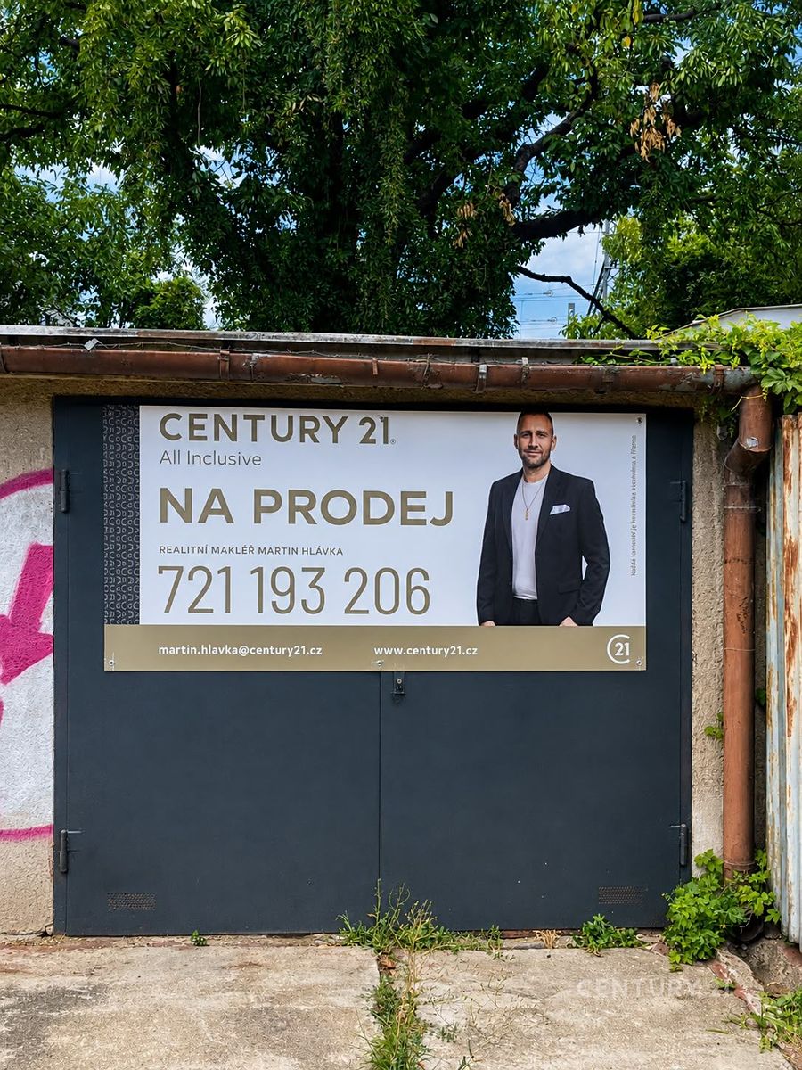 Prodej garáže 19 m² – fotografie 3