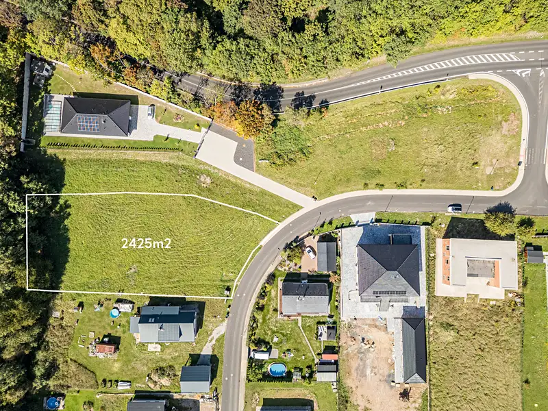Prodej stavebního pozemku 2425 m², Krupka – náhled fotky 2