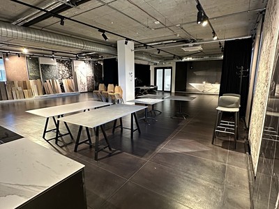 Gewerbefläche zur Miete, 242 m² (2 von 9)
