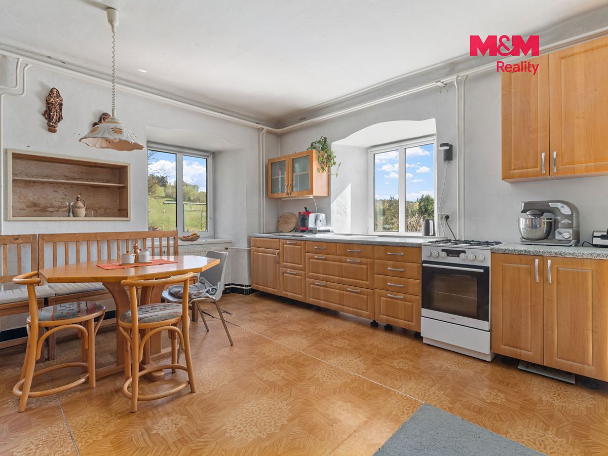 Prodej rodinného domu 150 m², pozemek 3224 m² – fotografie 4
