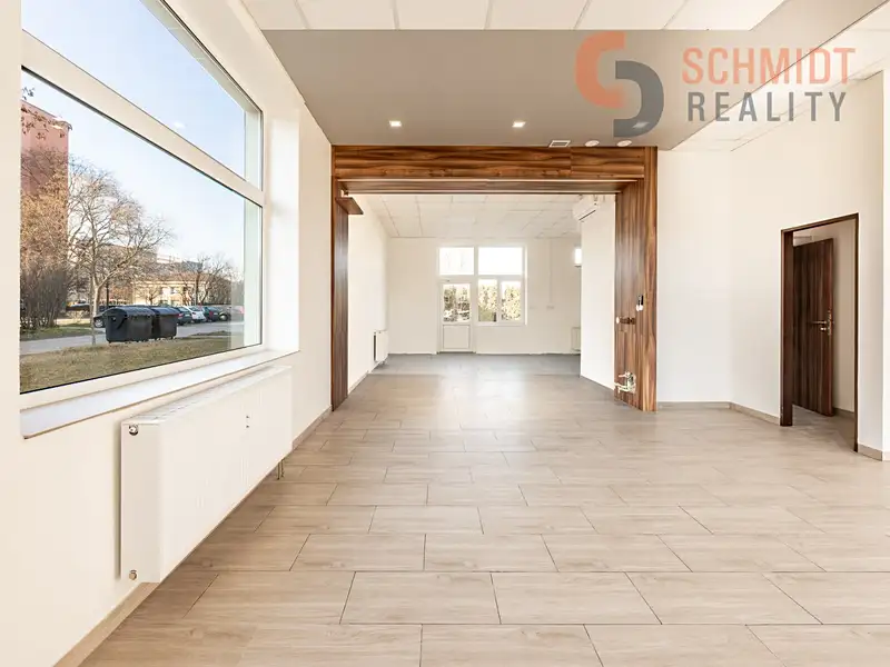Pronájem obchodního prostoru 77 m², Břeclav – náhled fotky 2
