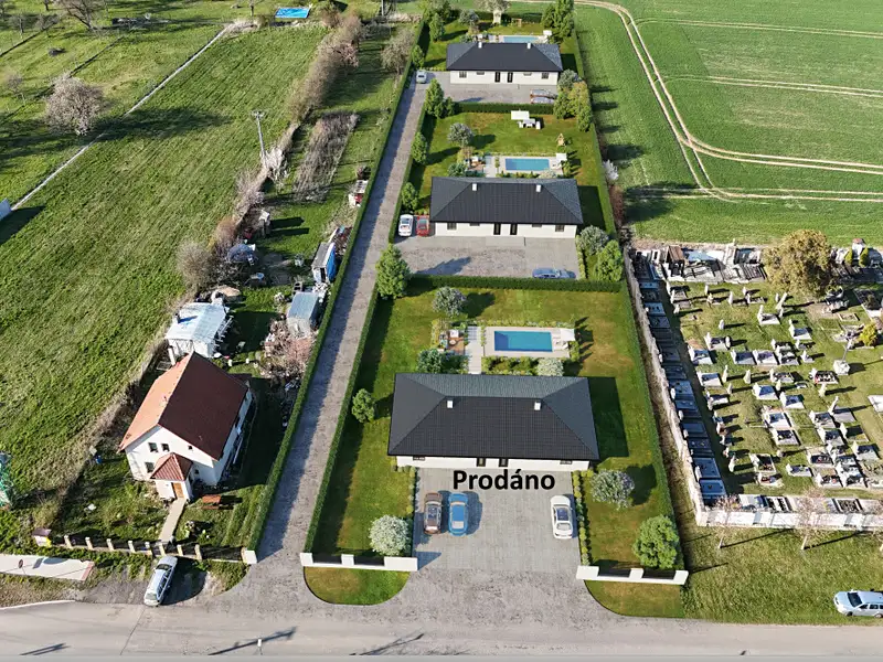 Prodej vícegeneračního domu 180 m², pozemek 1640 m², Mělnické Vtelno – náhled fotky 1