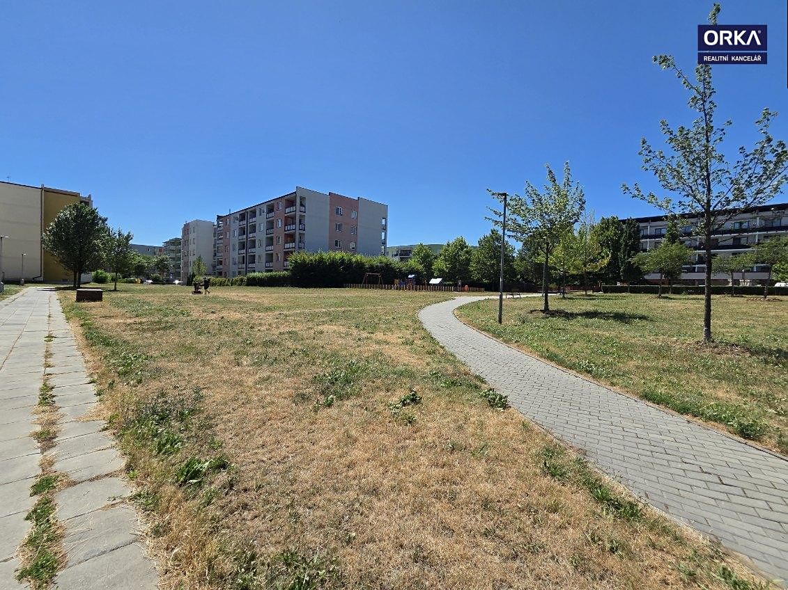 Pronájem bytu 2+kk 50 m² – fotografie 3