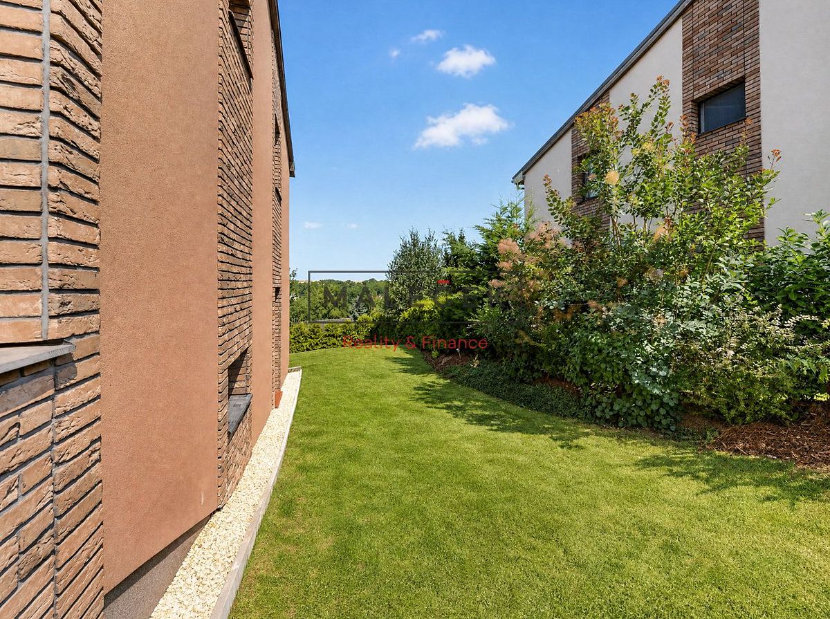 Prodej rodinného domu 120 m², pozemek 373 m² – fotografie 4