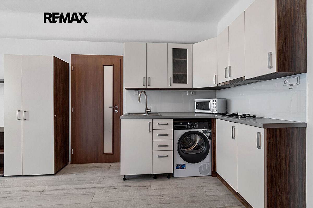 Pronájem bytu 2+kk 36 m²