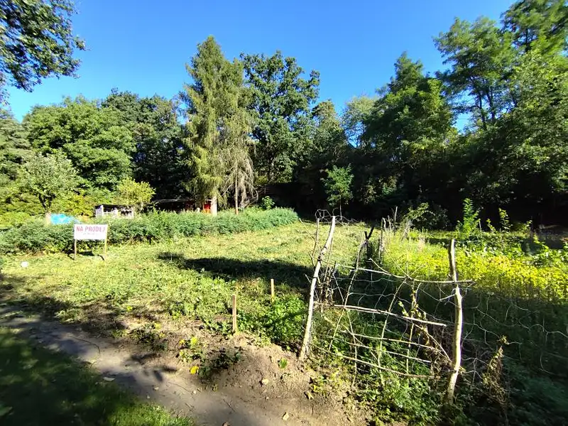 Prodej zahrady 410 m², Mšeno – náhled fotky 2