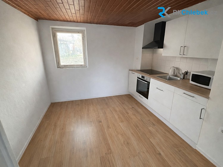 Будинок на продаж, 90 м² (4 з 12)