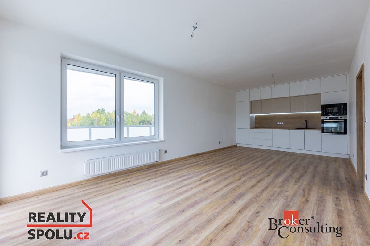 Pronájem bytu 2+kk 56 m² – fotografie 5