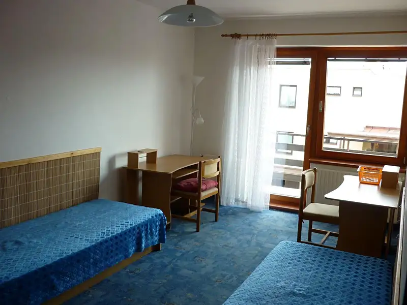 Pronájem bytu pokoje 15 m², Pardubice – náhled fotky 3