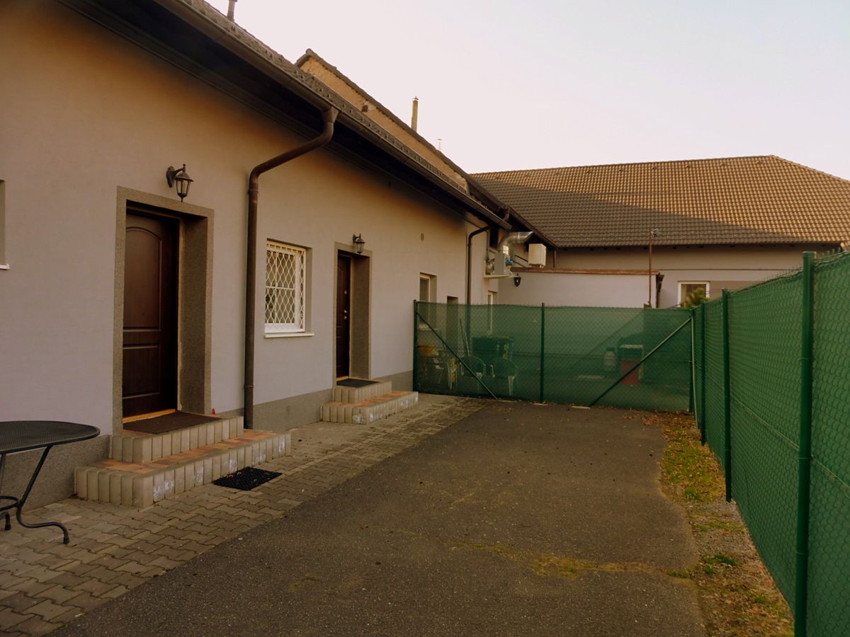 Pronájem bytu 2+kk 66 m² – fotografie 5