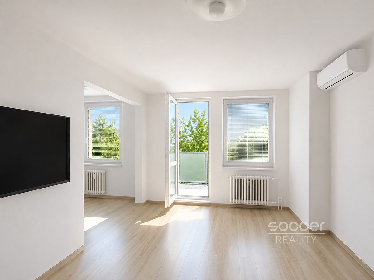 Pronájem bytu 3+kk 66 m²