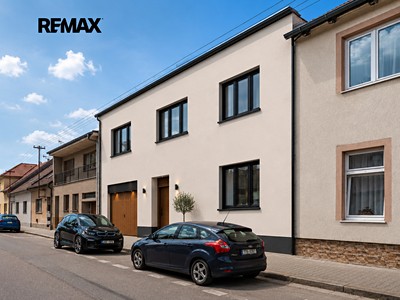 Prodej  rodinného domu 240 m², pozemek 799 m²