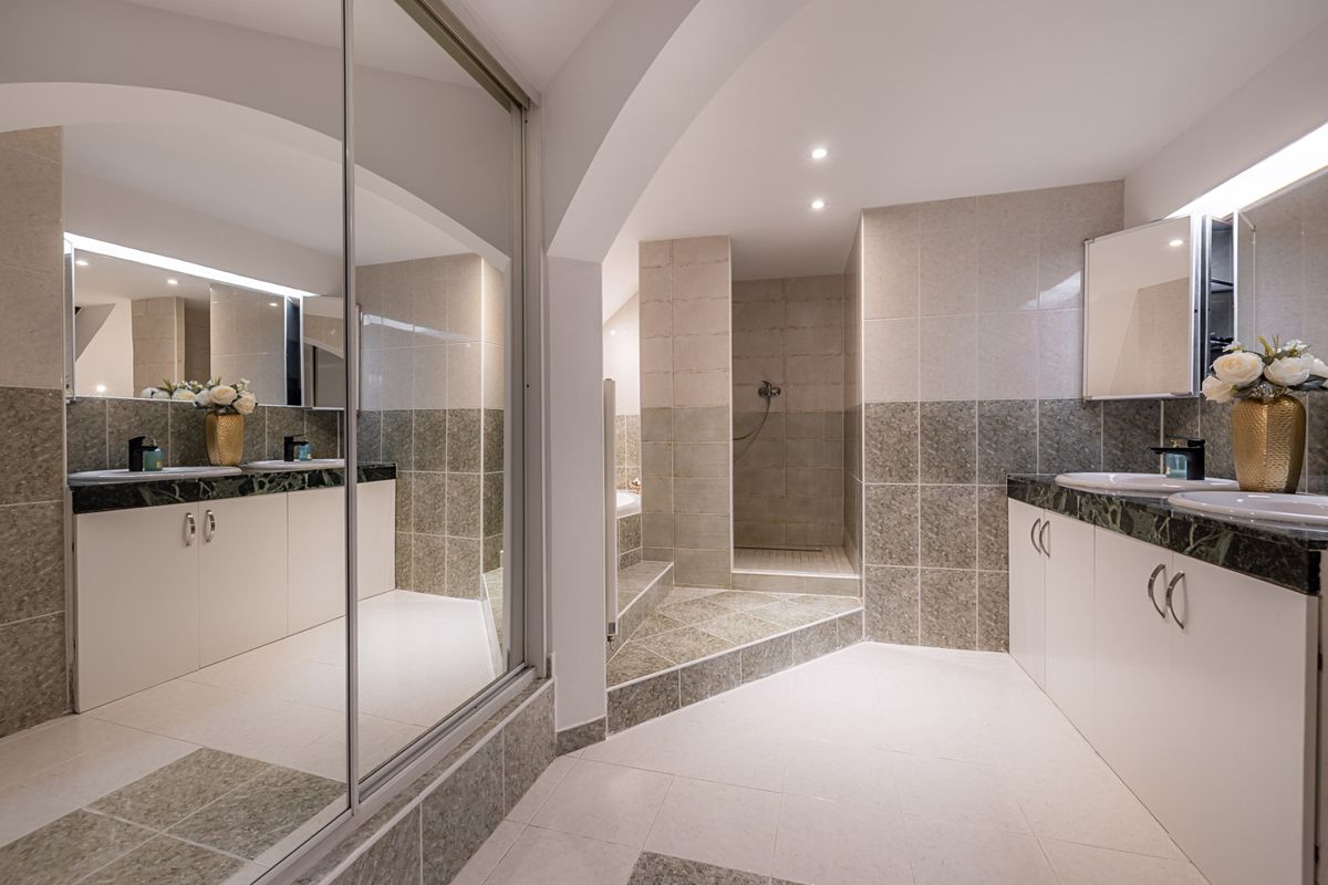 Prodej bytu 5+kk 104 m² – fotografie 3