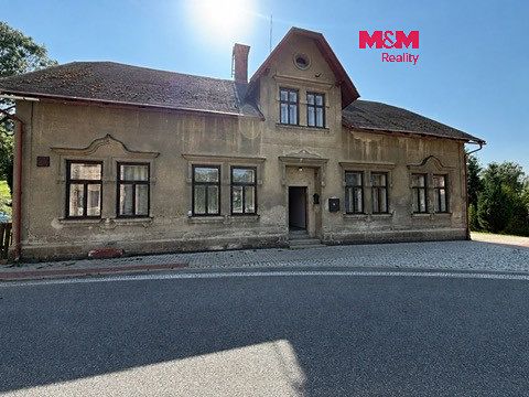 Prodej rodinného domu 450 m², pozemek 345 m²