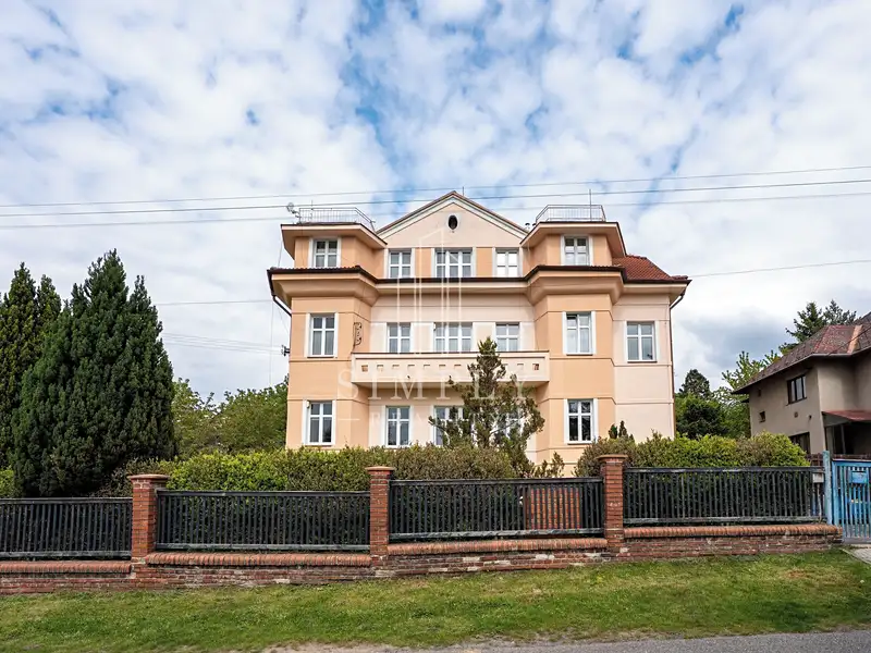 Prodej činžovního domu 500 m², Říčany – náhled fotky 1