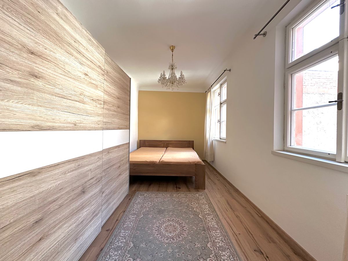 Pronájem bytu 2+kk 52 m² – fotografie 3
