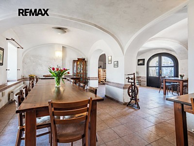 Prodej restaurace 951 m²