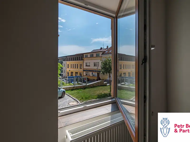 Prodej rodinného domu 189 m², pozemek 450 m², Rakovník – náhled fotky 3
