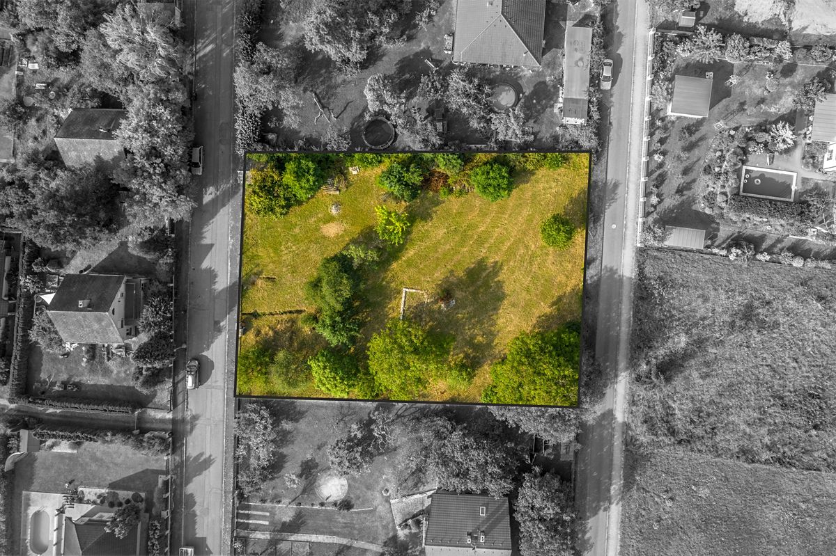 Prodej stavebního pozemku 1904 m² – fotografie 3