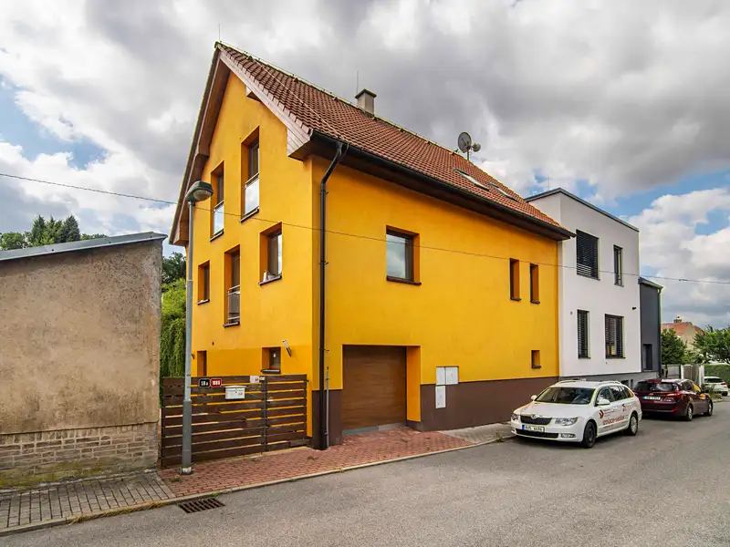 Prodej obchodního prostoru 181 m², Praha – náhled fotky 2