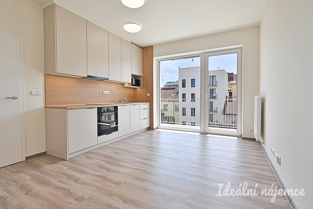 Pronájem bytu 1+kk 29 m²