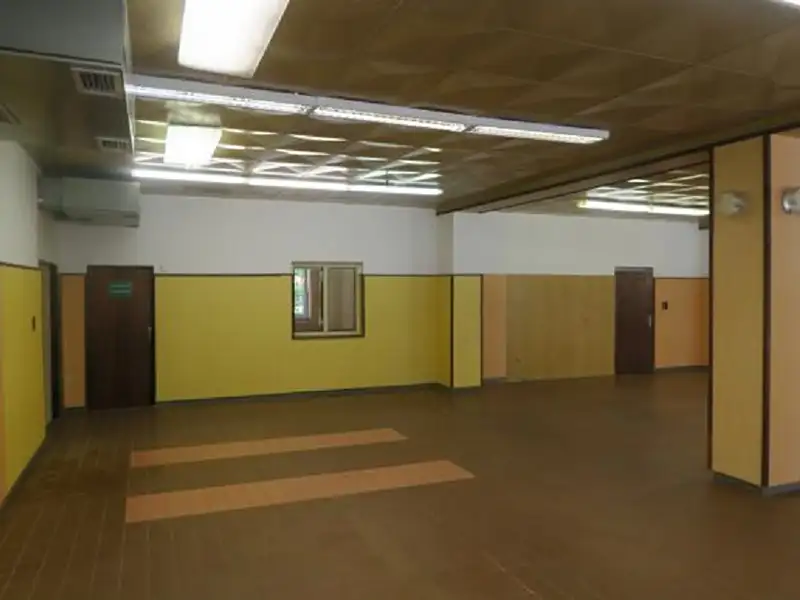 Pronájem obchodního prostoru 360 m², Český Krumlov – náhled fotky 3