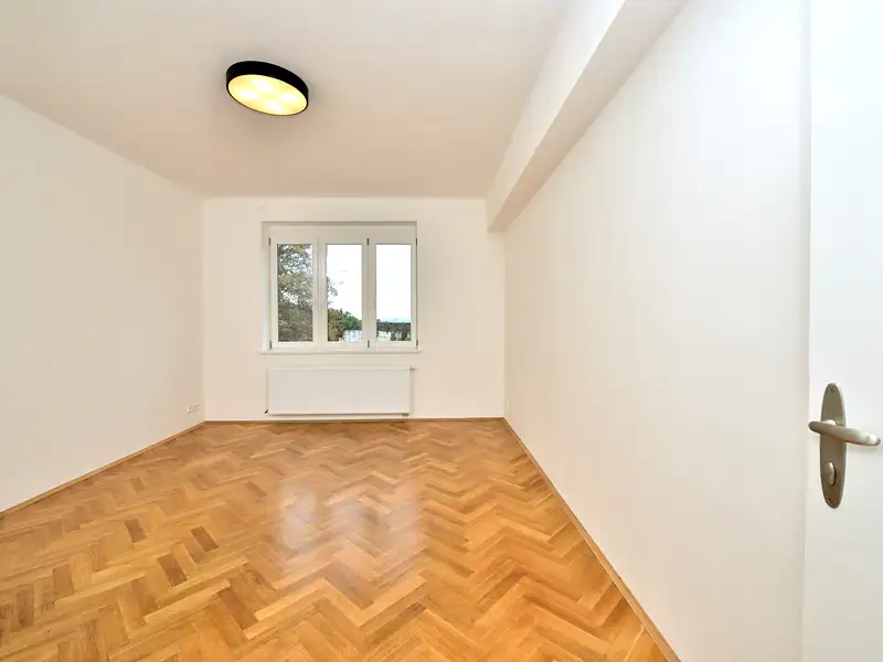 Pronájem bytu 3+kk 82 m², Praha – náhled fotky 2