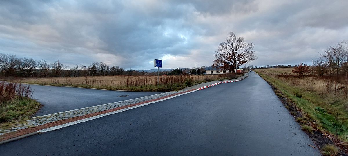 Prodej stavebního pozemku 1181 m² – fotografie 3