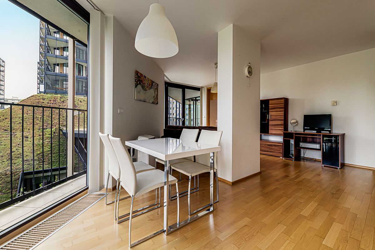 Pronájem bytu 2+kk 58 m²