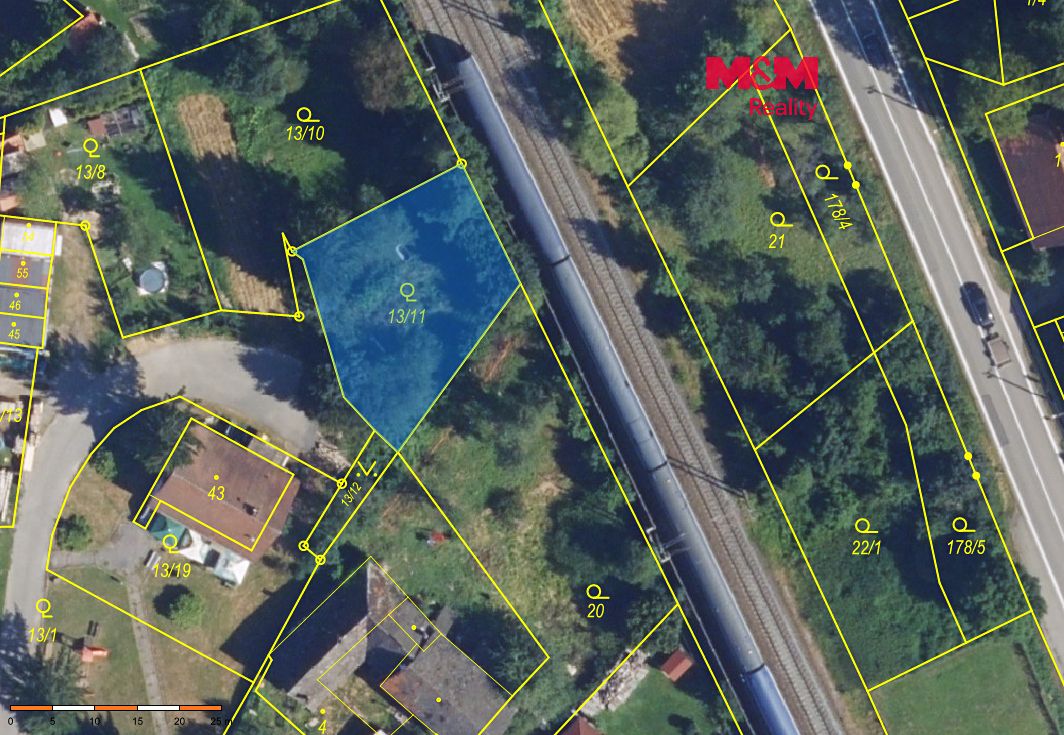 Pronájem pole 492 m²