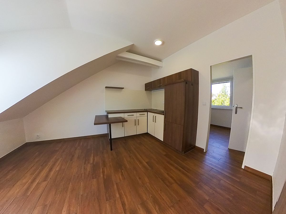 Pronájem bytu 2+kk 25 m²