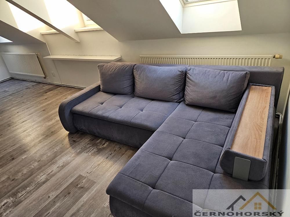 Pronájem bytu 2+kk 75 m² – fotografie 2