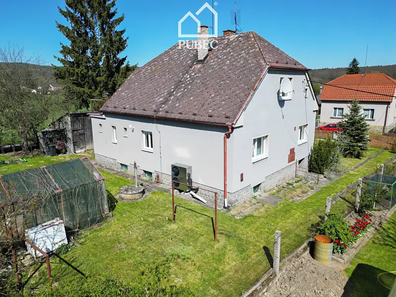 Prodej rodinného domu 242 m², pozemek 933 m², Šťáhlavy – náhled fotky 3