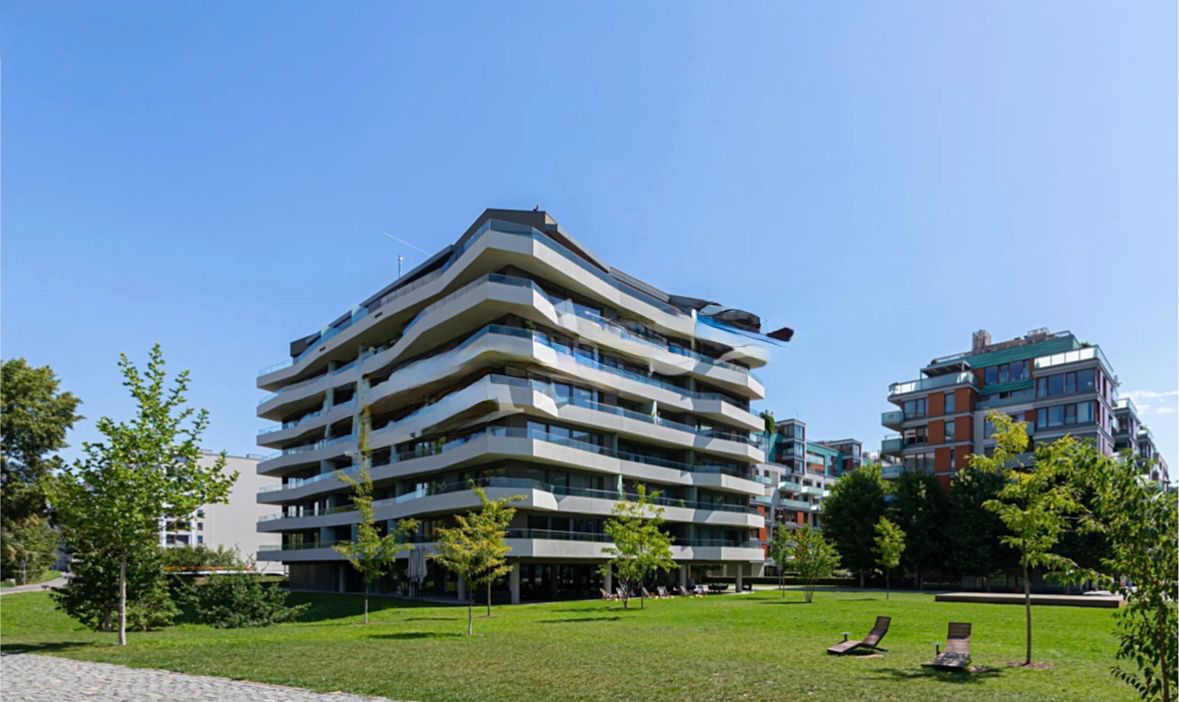 Prodej obchodního prostoru 58 m²
