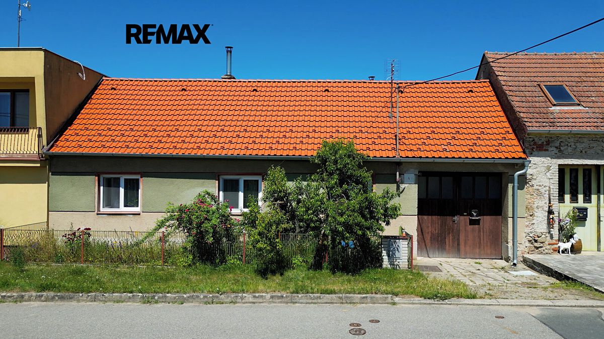 Prodej rodinného domu 90 m², pozemek 418 m² – fotografie 3