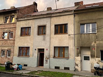 Prodej vícegeneračního domu 194 m², pozemek 271 m²
