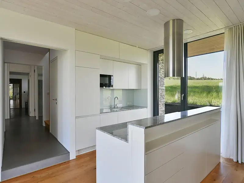Prodej rodinného domu 197 m², pozemek 4450 m², Železný Brod – náhled fotky 2