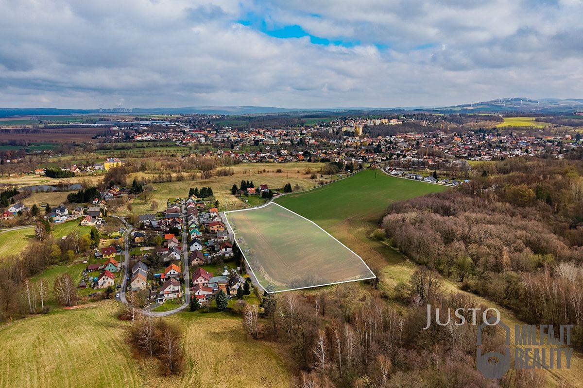 Prodej stavebního pozemku 18584 m² – fotografie 3