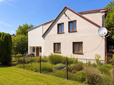 Prodej rodinného domu 250 m², pozemek 1200 m²