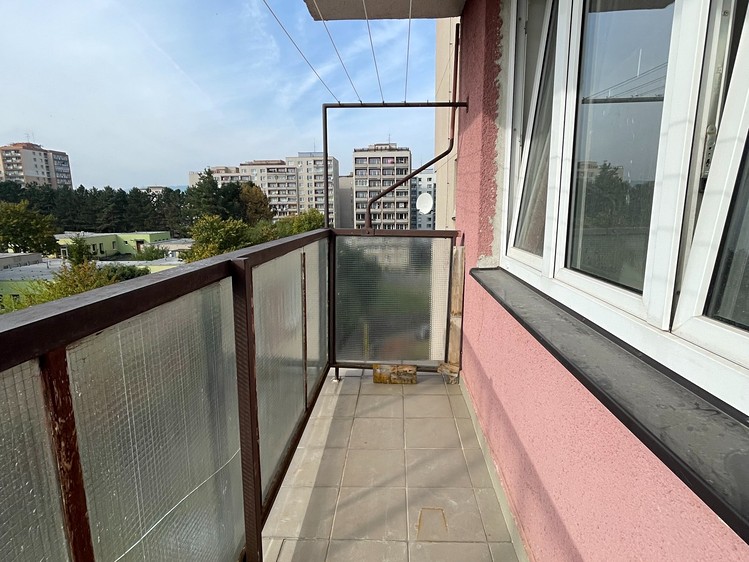 Pronájem bytu 1+kk, 30 m² (5 z 8)