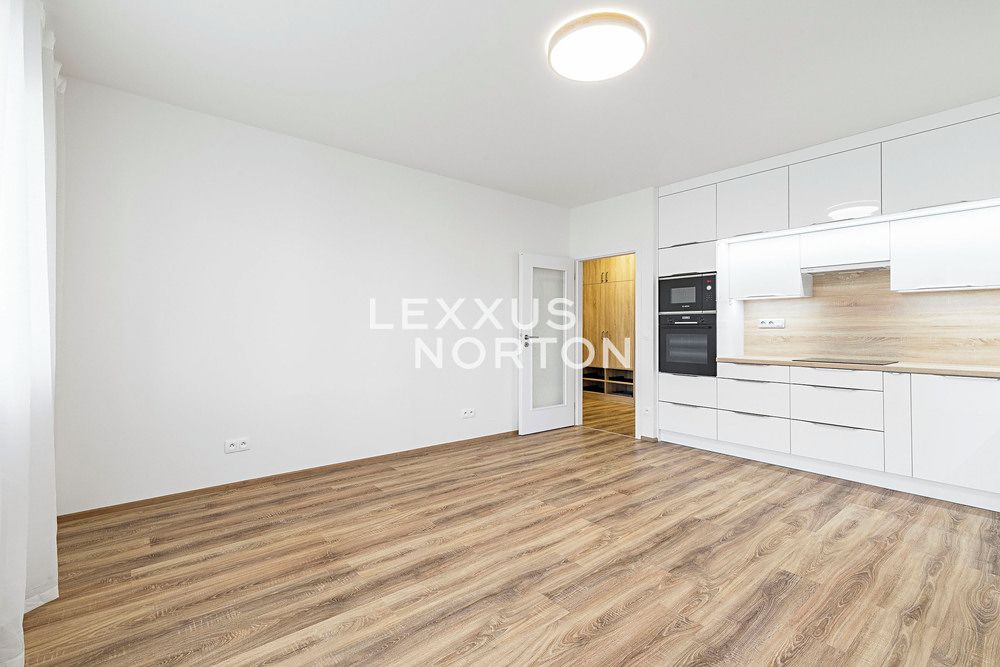Pronájem bytu 2+kk 52 m²
