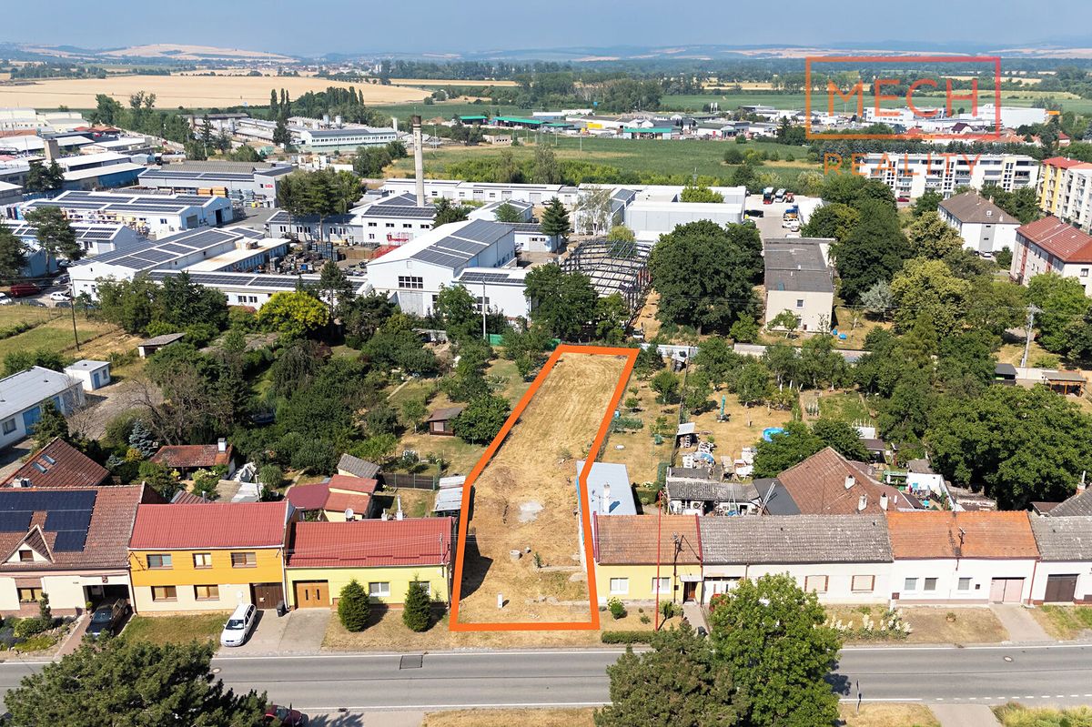 Prodej stavebního pozemku 986 m²