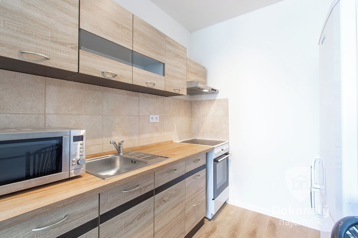 Pronájem bytu 2+kk 45 m²