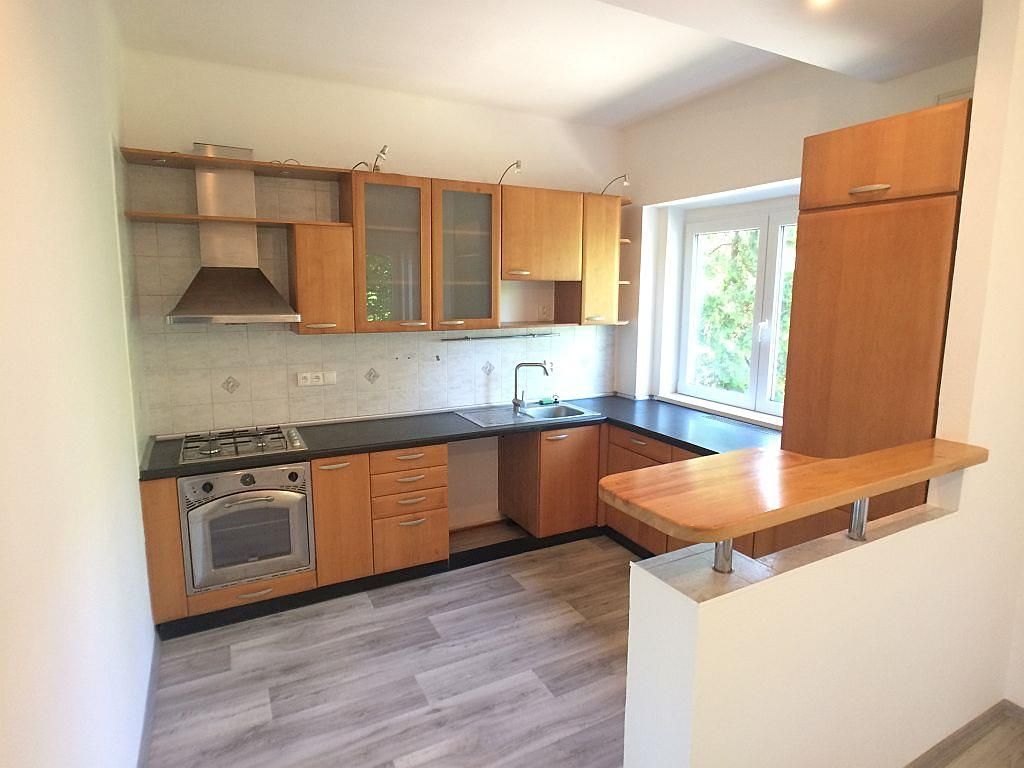 Pronájem bytu 3+kk 80 m²