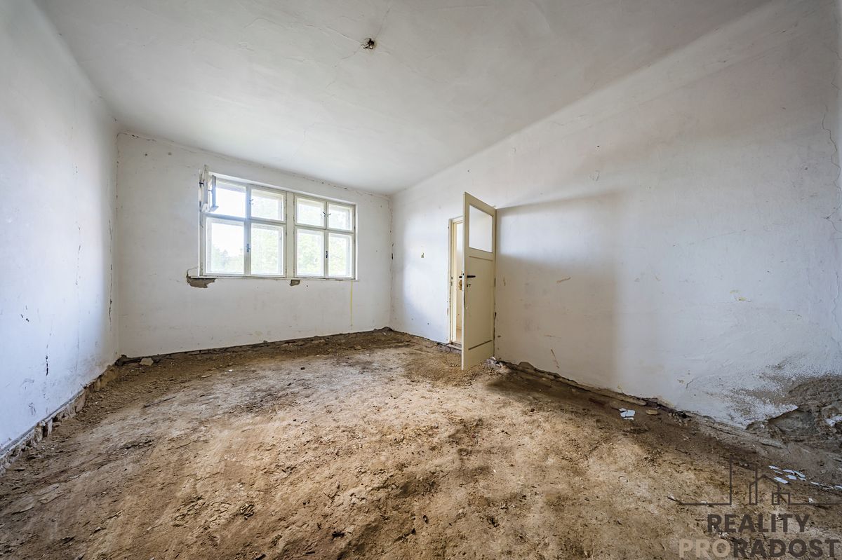 Prodej rodinného domu 170 m², pozemek 536 m² – fotografie 5